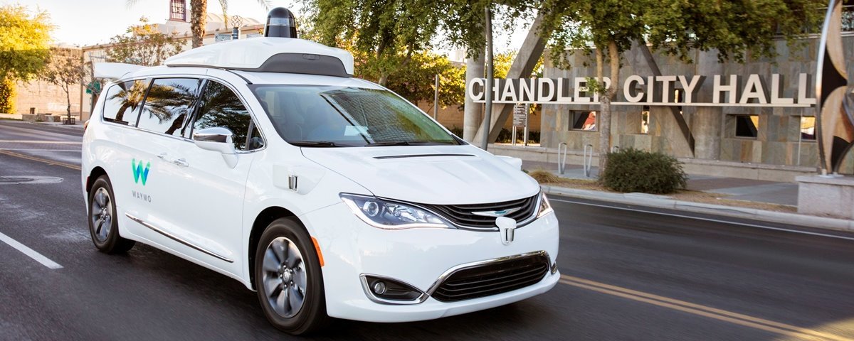 Waymo atinge 10 milhões de milhas em carros autônomos