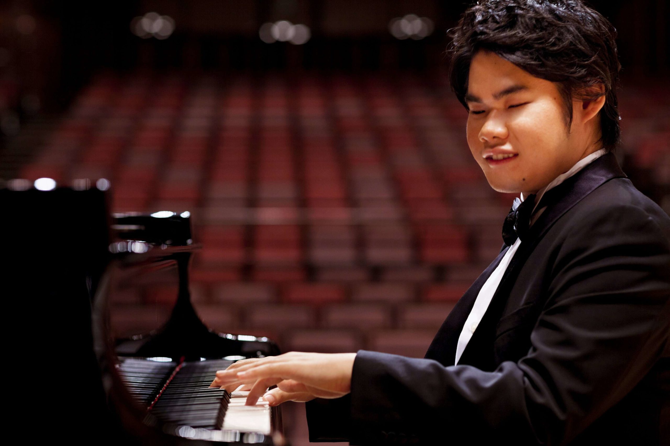 Conheça a história de Nobuyuki Tsujii, pianista e compositor cego!