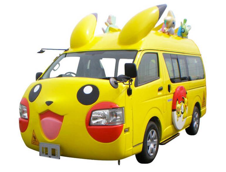 Empresa japonesa lança van escolar com o rosto de Pikachu