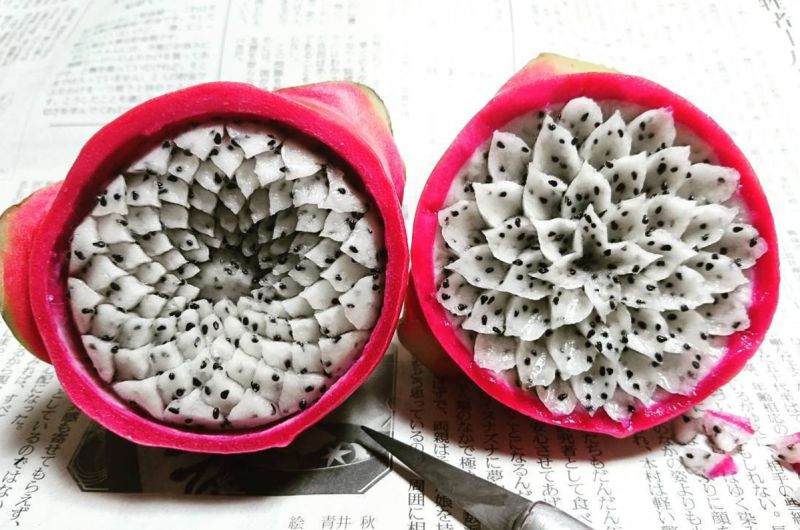 Mukimono, a arte japonesa de esculpir a fruta e os vegetais em segundos