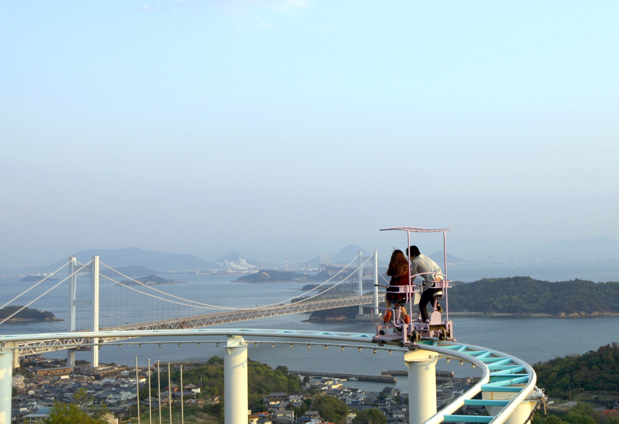 Conheça SkyCycle, a montanha-russa de bicicletas no Japão