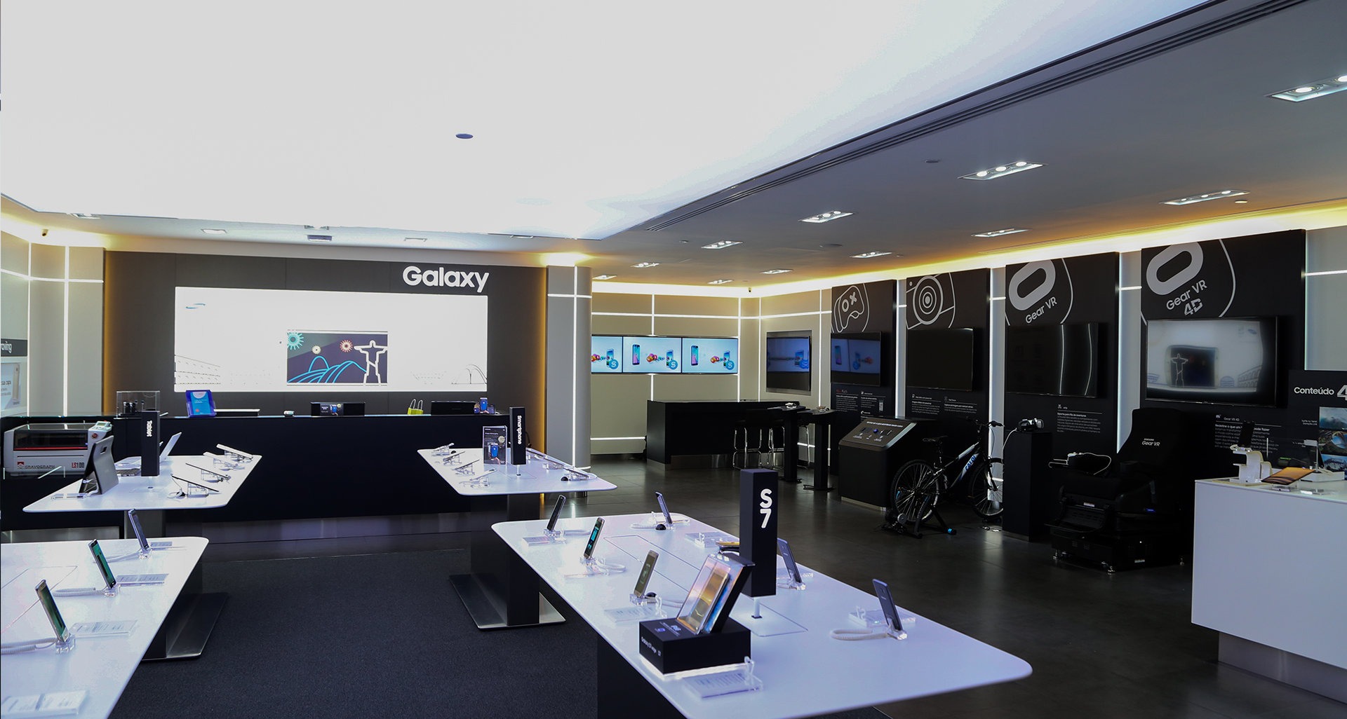 Smartphone dobrável da Samsung deve custar mais de US$ 2 mil, aponta rumor