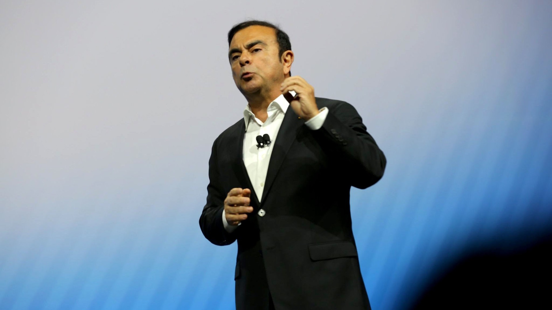 Ghosn admite existência de plano para receber pagamentos após aposentadoria