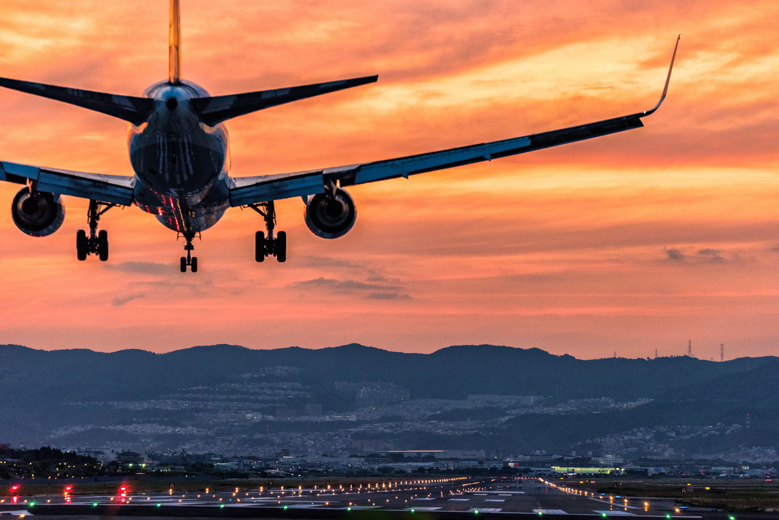 Saiba como viajar por pouco com as companhias aéreas de baixo custo
