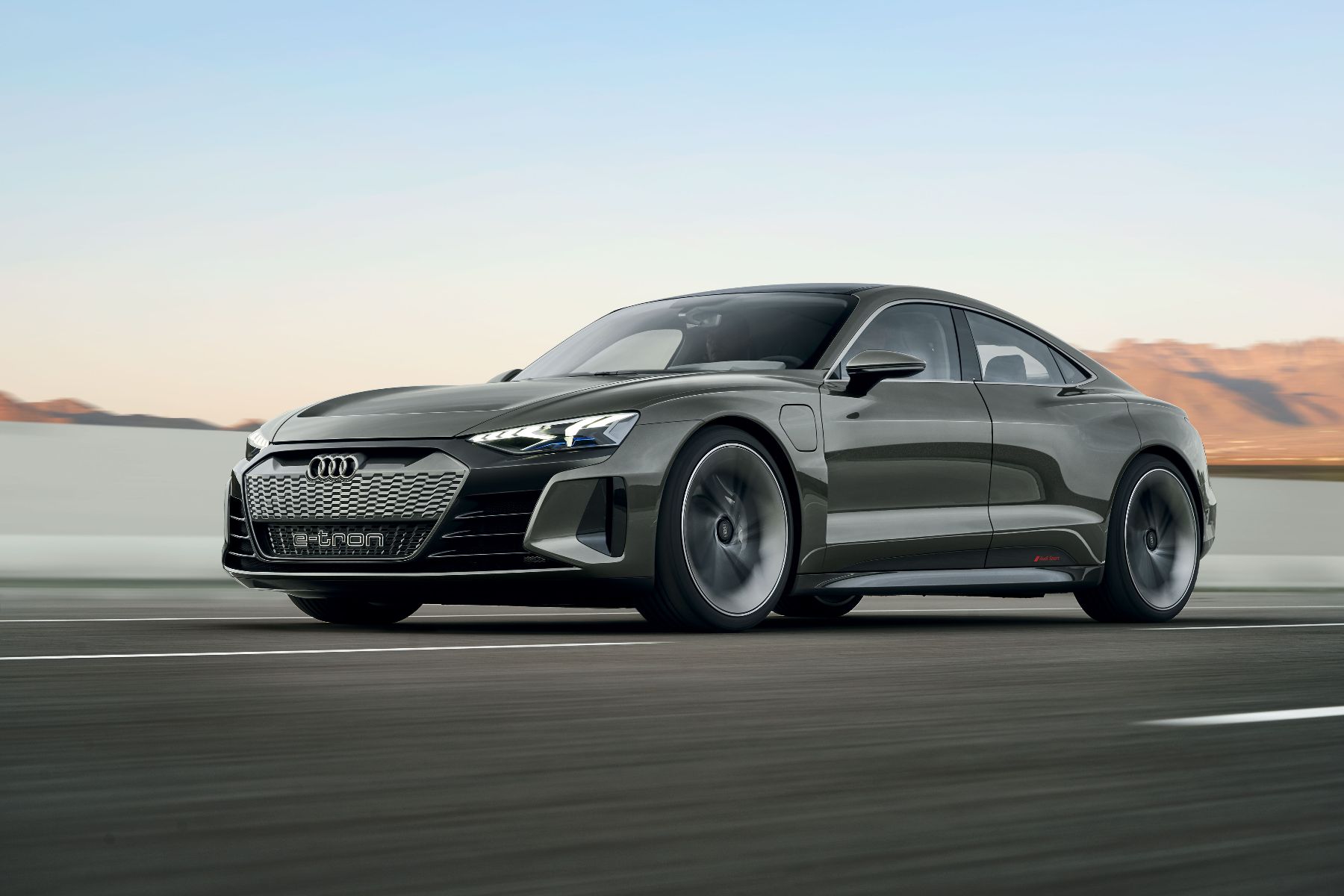 Conheça o e-tron GT, o carro elétrico da Audi