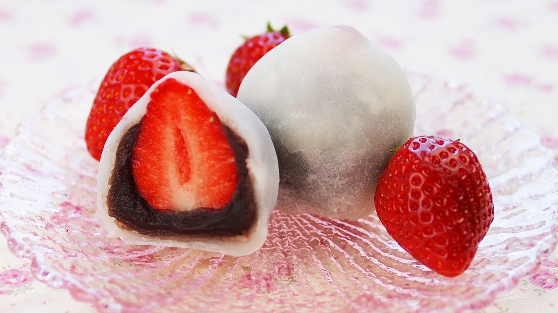 Ichigo daifuku mochi: massa de arroz recheada com morango (receita)