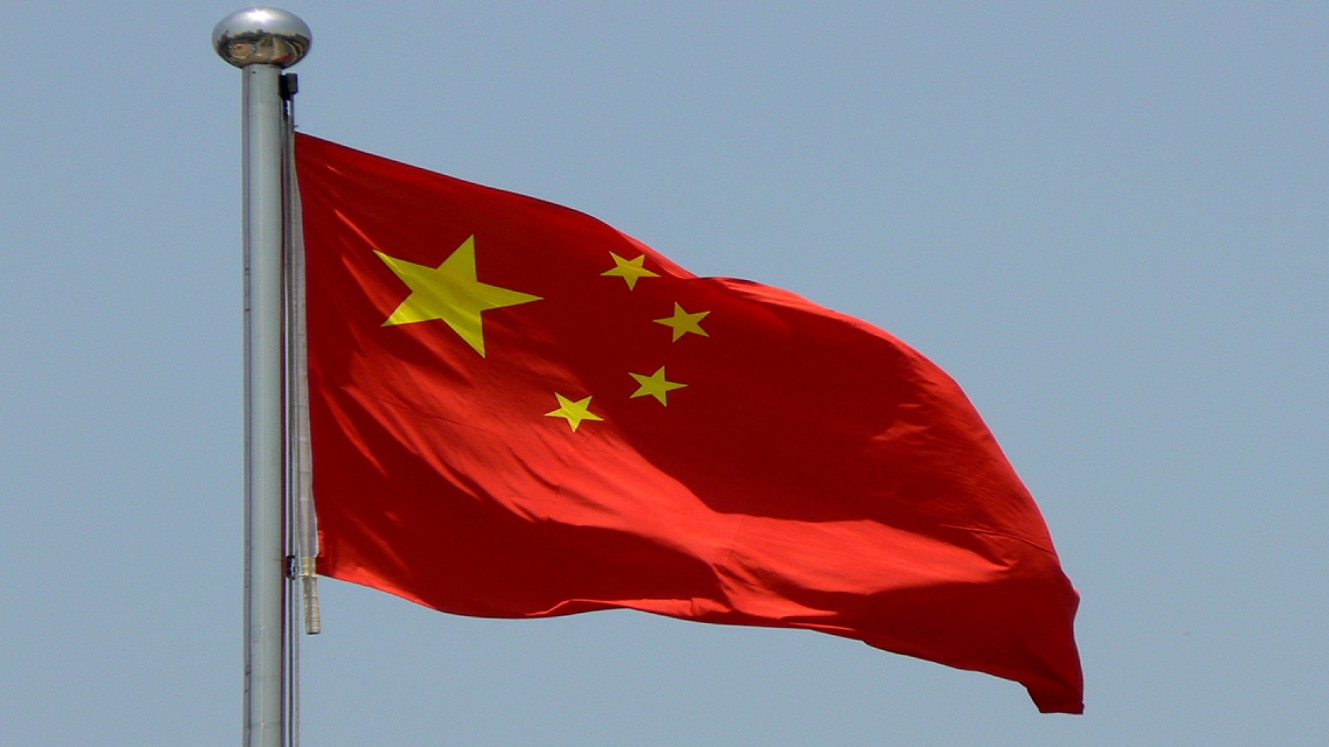 China cria uniforme escolares com rastreadores e alarmes