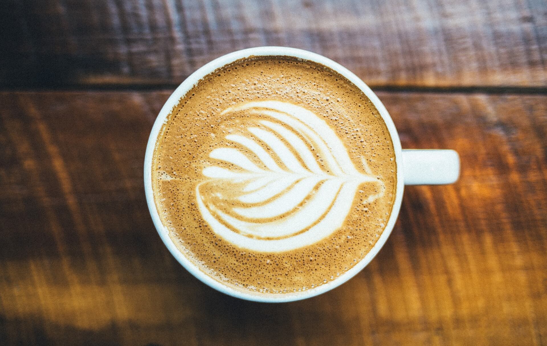 Estudo confirma que quanto mais café tomamos, mais vivemos