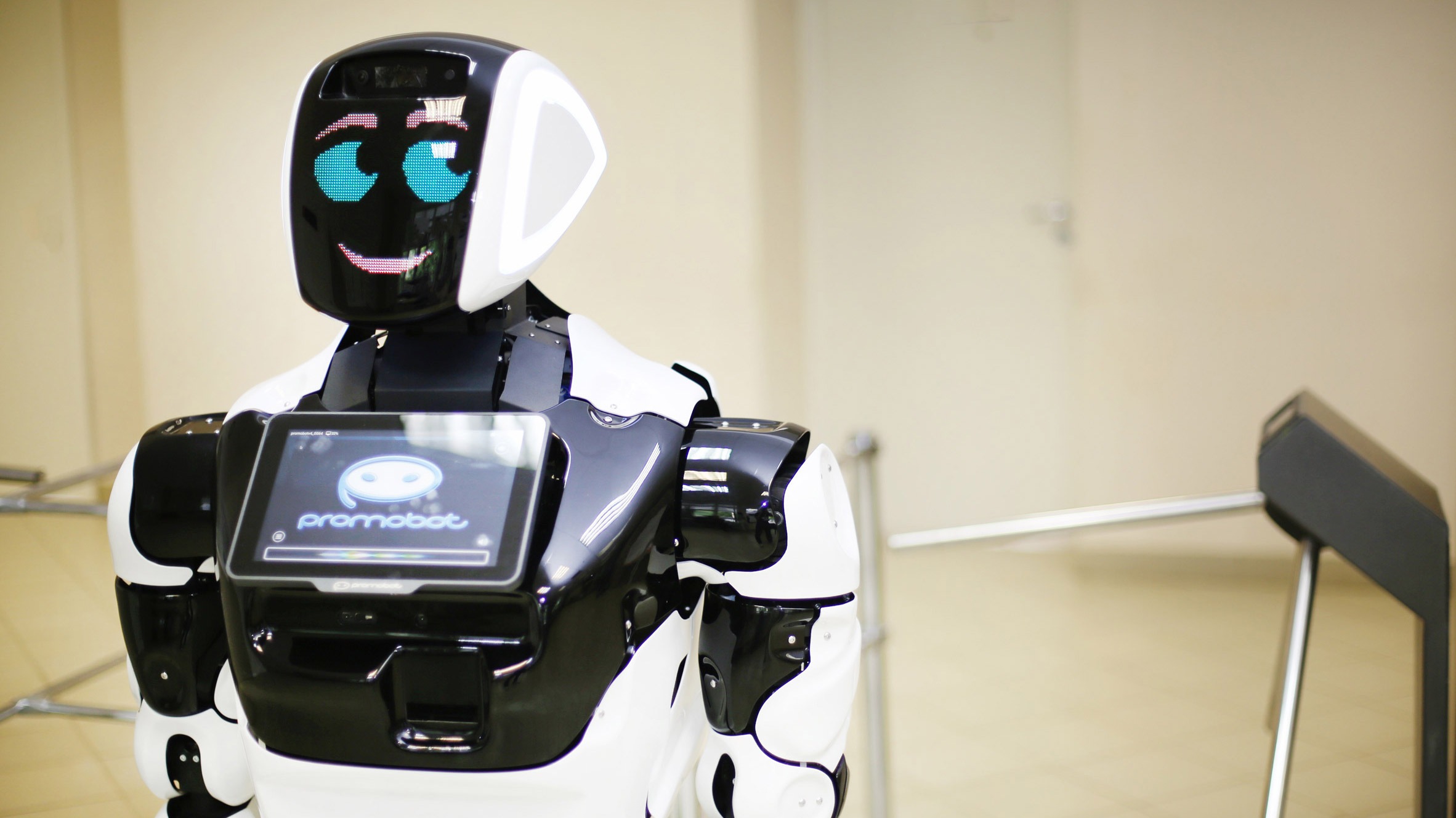 Robô atropelado por um Tesla teve enterro na CES 2019