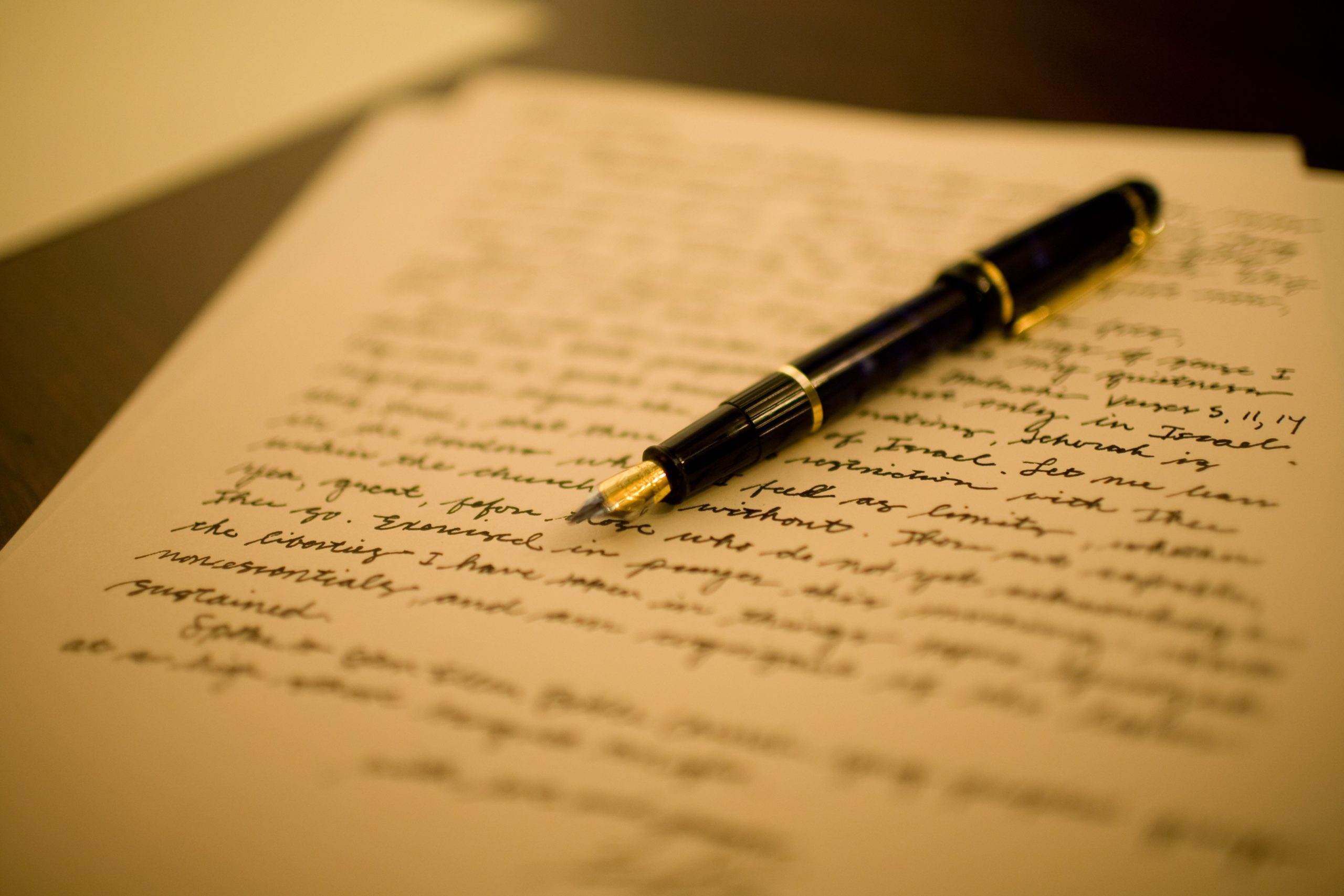 Planeja sua vida e escreva uma carta para o seu “eu ideal” no futuro