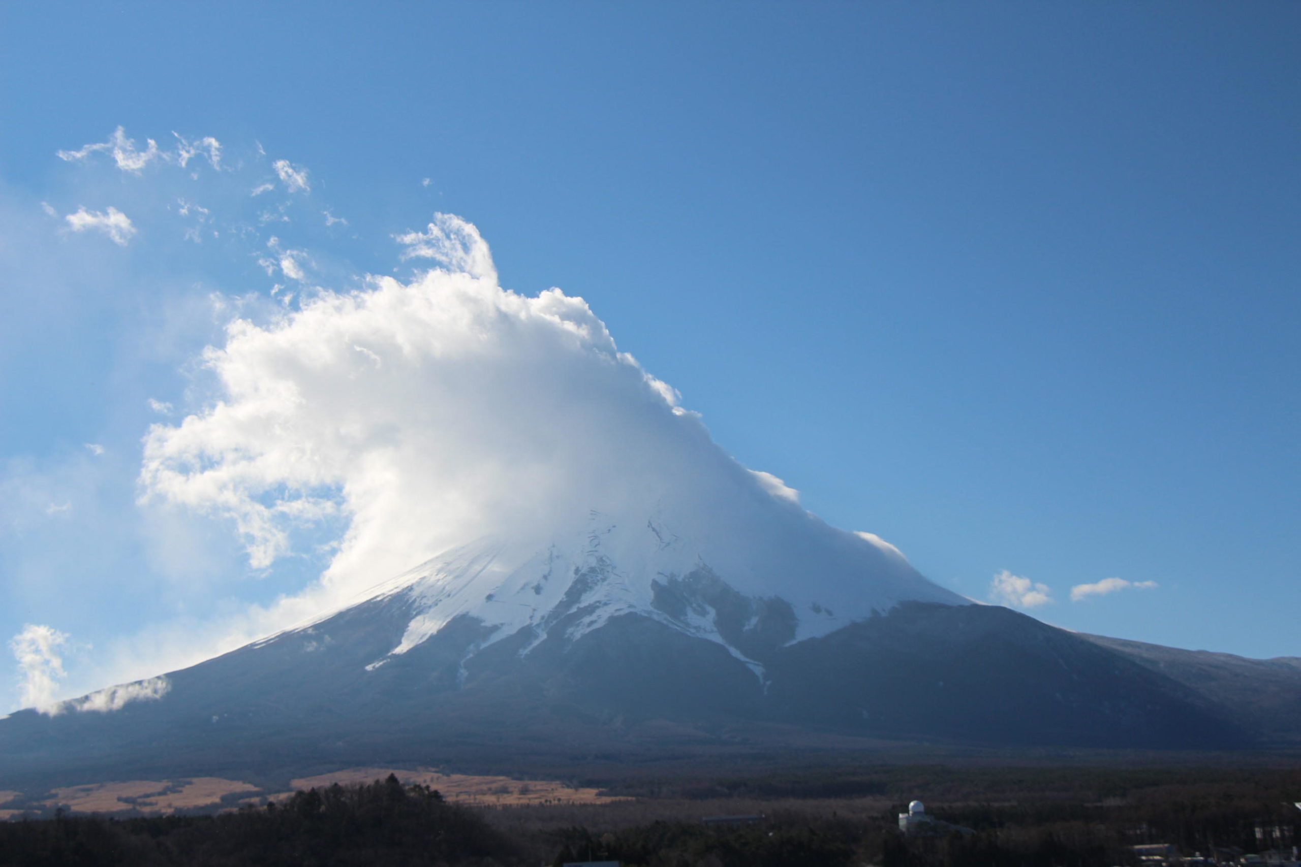 Monte Fuji através das lentes do fotógrafo Oyama Yukio