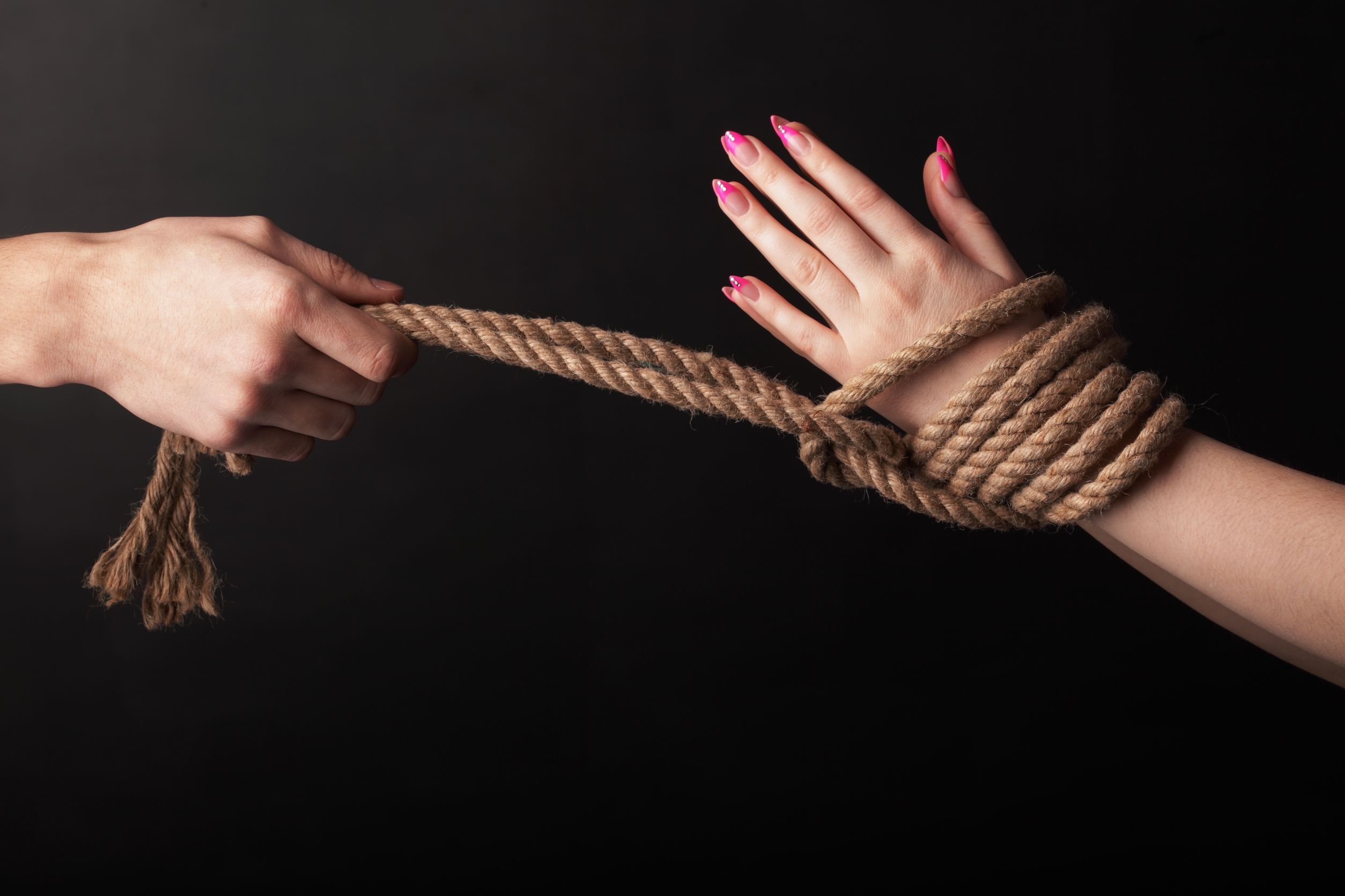 5 sinais de que você está em um relacionamento escravo