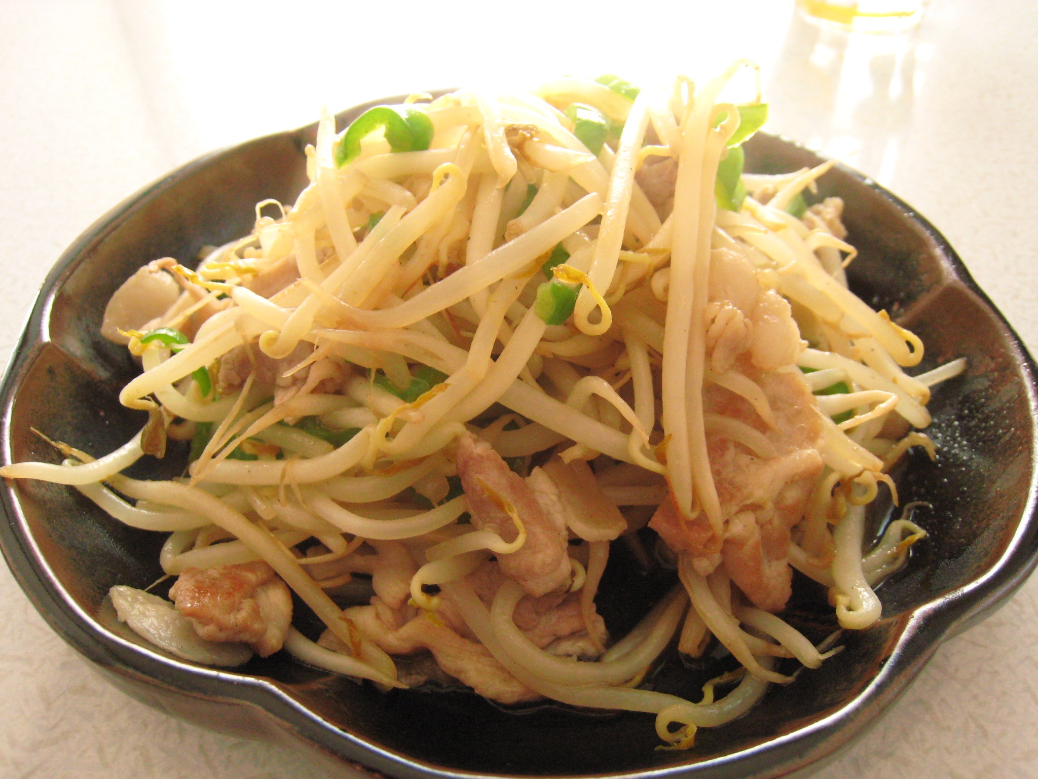 Moyashi, um alimento barato, nutritivo e versátil!