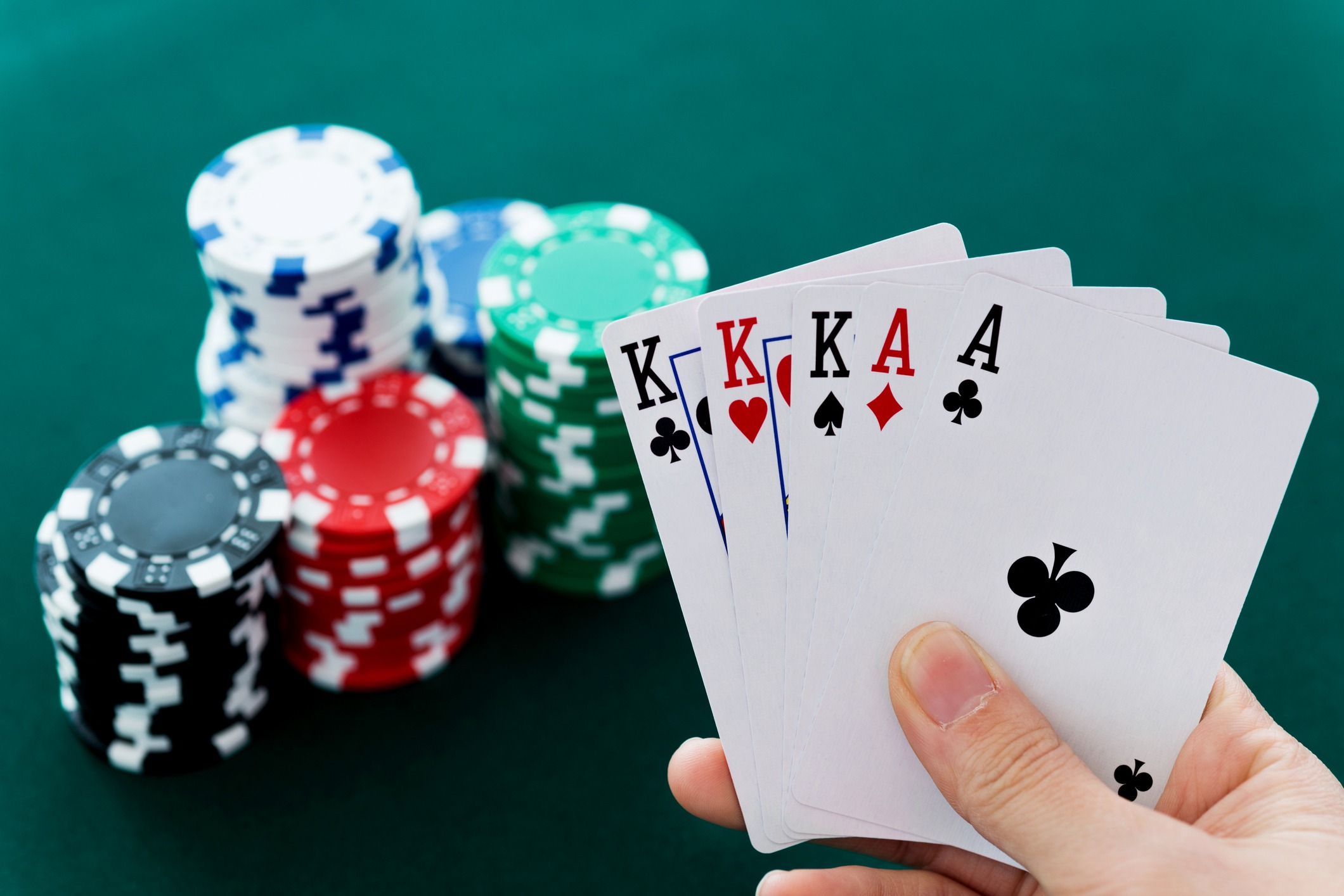 Conheça um dos mais bem sucedidos jogadores de Poker do Japão