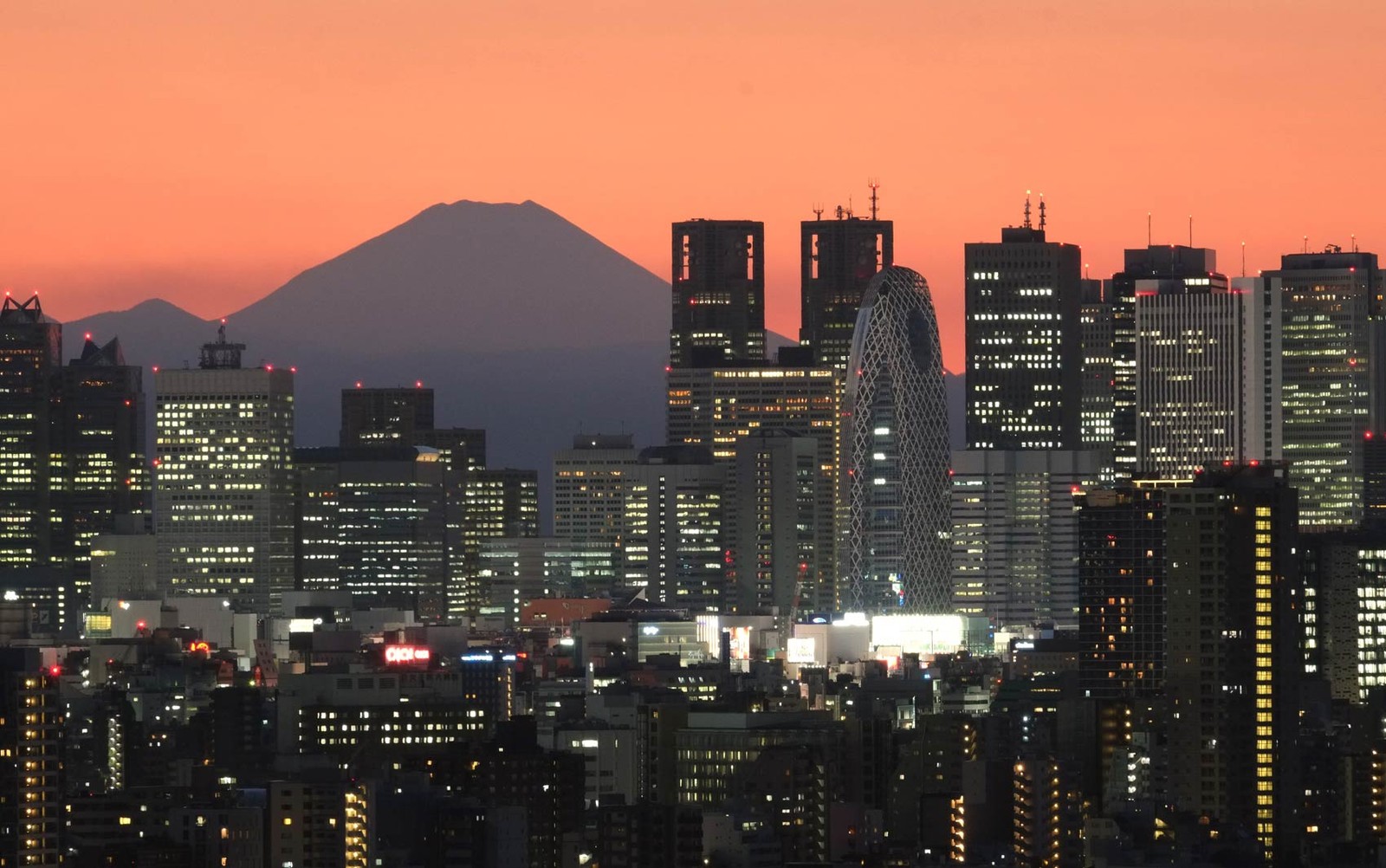 Japão oferece imóveis mais baratos para mães solteiras