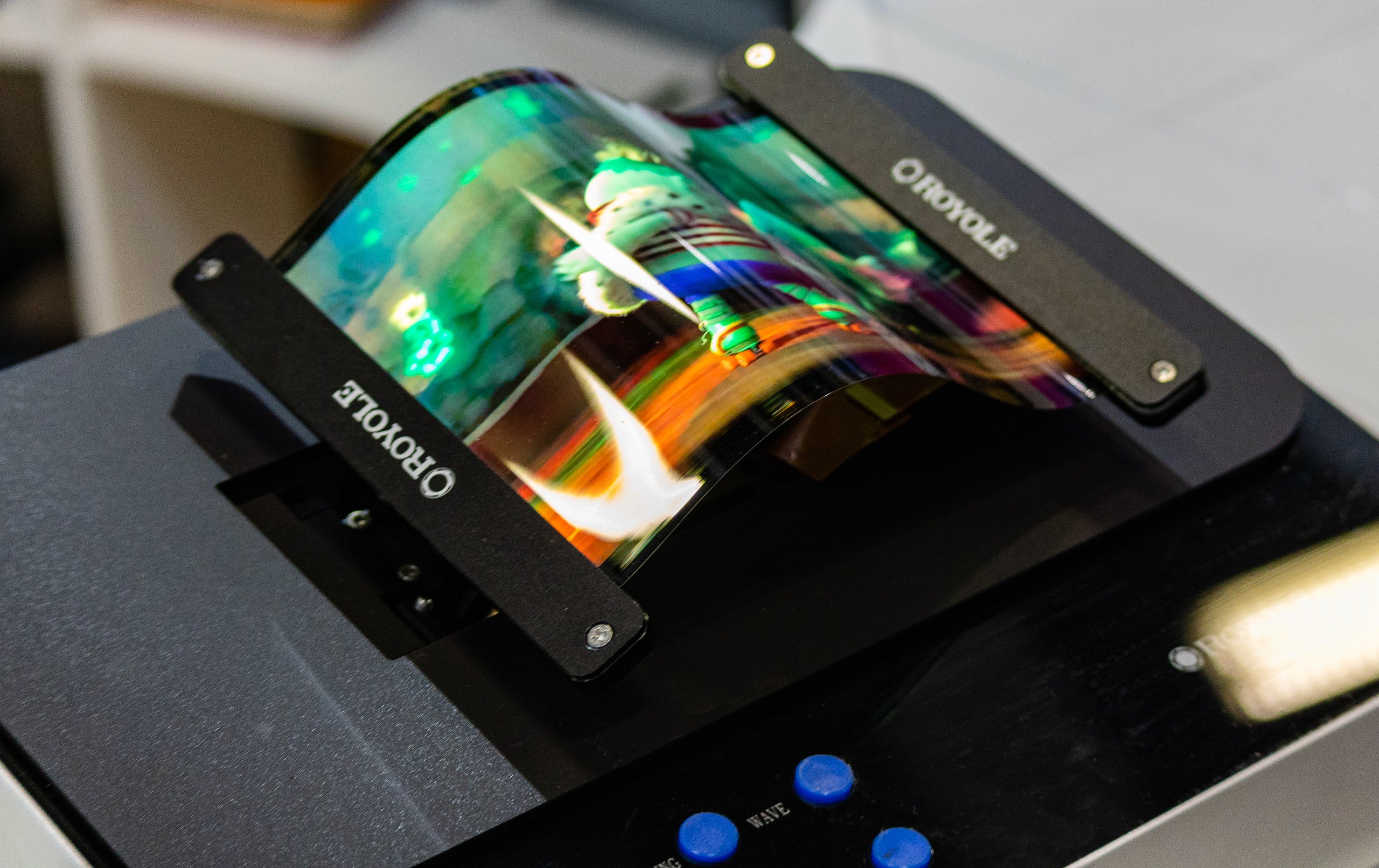 Lenovo está desenvolvendo dispositivo que parece um computador dobrável