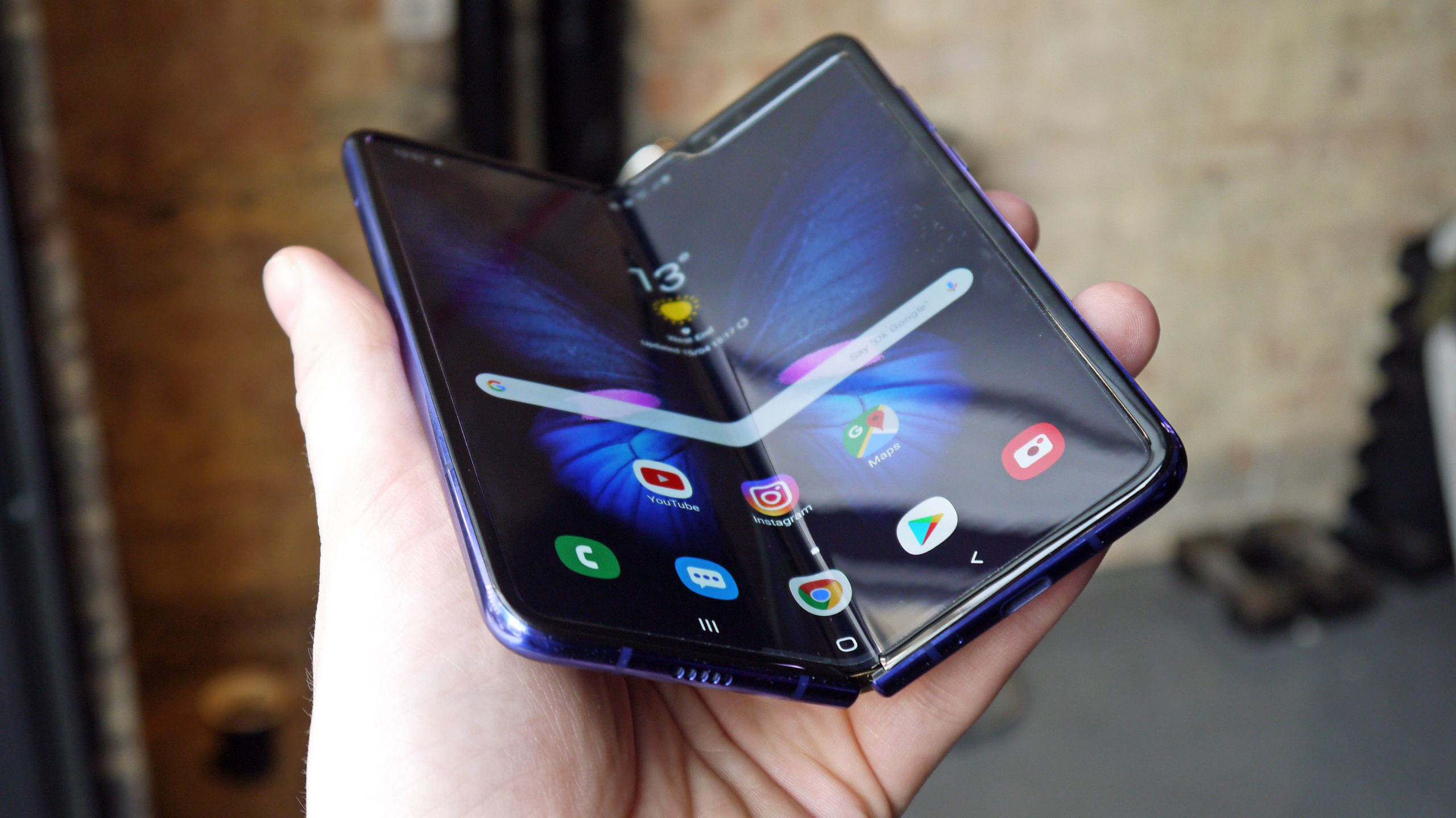 Galaxy Fold tem pré-venda cancelada em uma das maiores lojas dos EUA