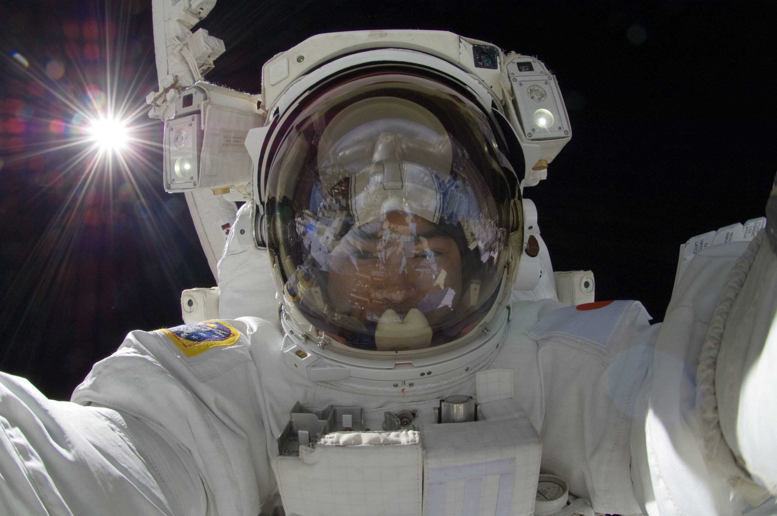 Sabia que o primeiro astronauta japonês era um jornalista?