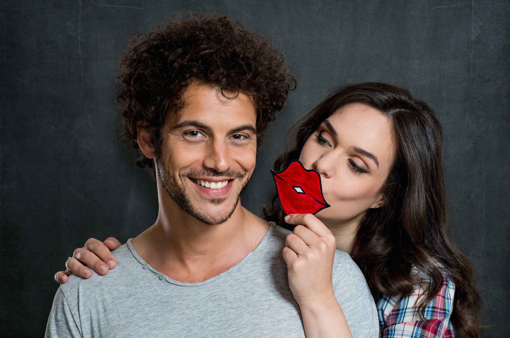 4 curiosidades surpreendentes sobre o beijo que talvez você desconheça