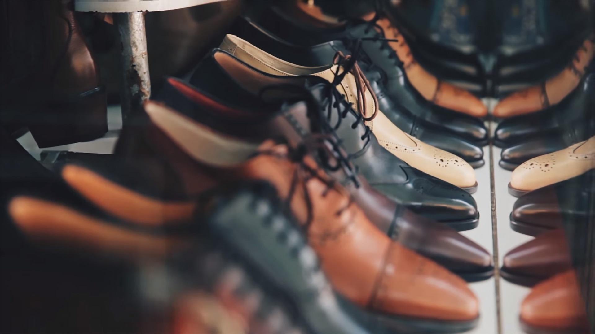 Empresa japonesa cria sapatos com GPS para encontrar idosos perdidos