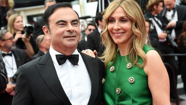 Esposa de Carlos Ghosn pede que Macron interceda por marido
