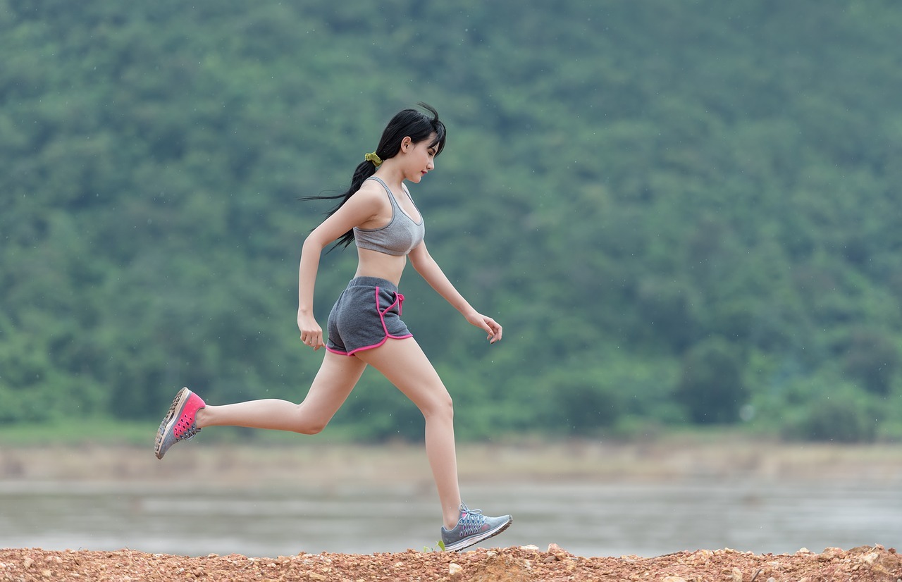 Novo estudo questiona: será que devemos substituir antidepressivos por exercícios físicos?