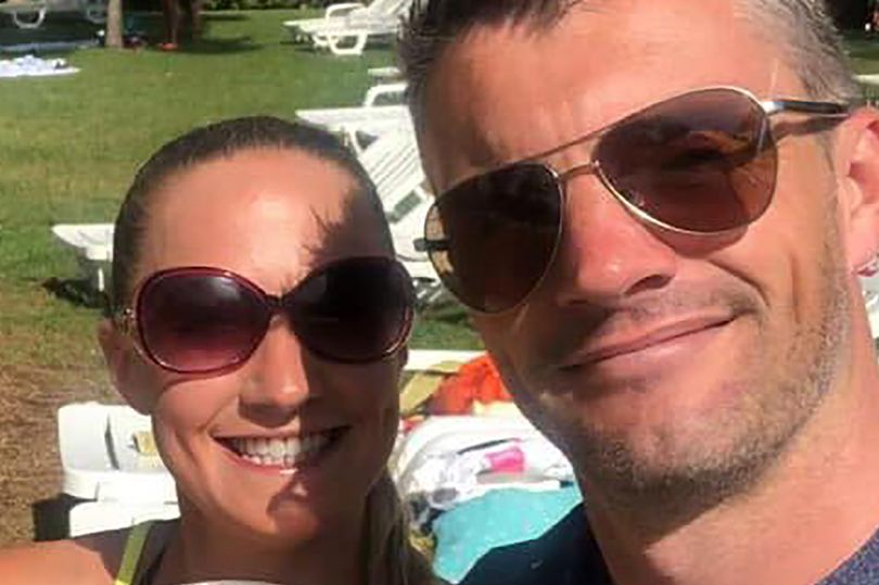 Casal vai viajar e descobre gata na mala pelo raio X do aeroporto