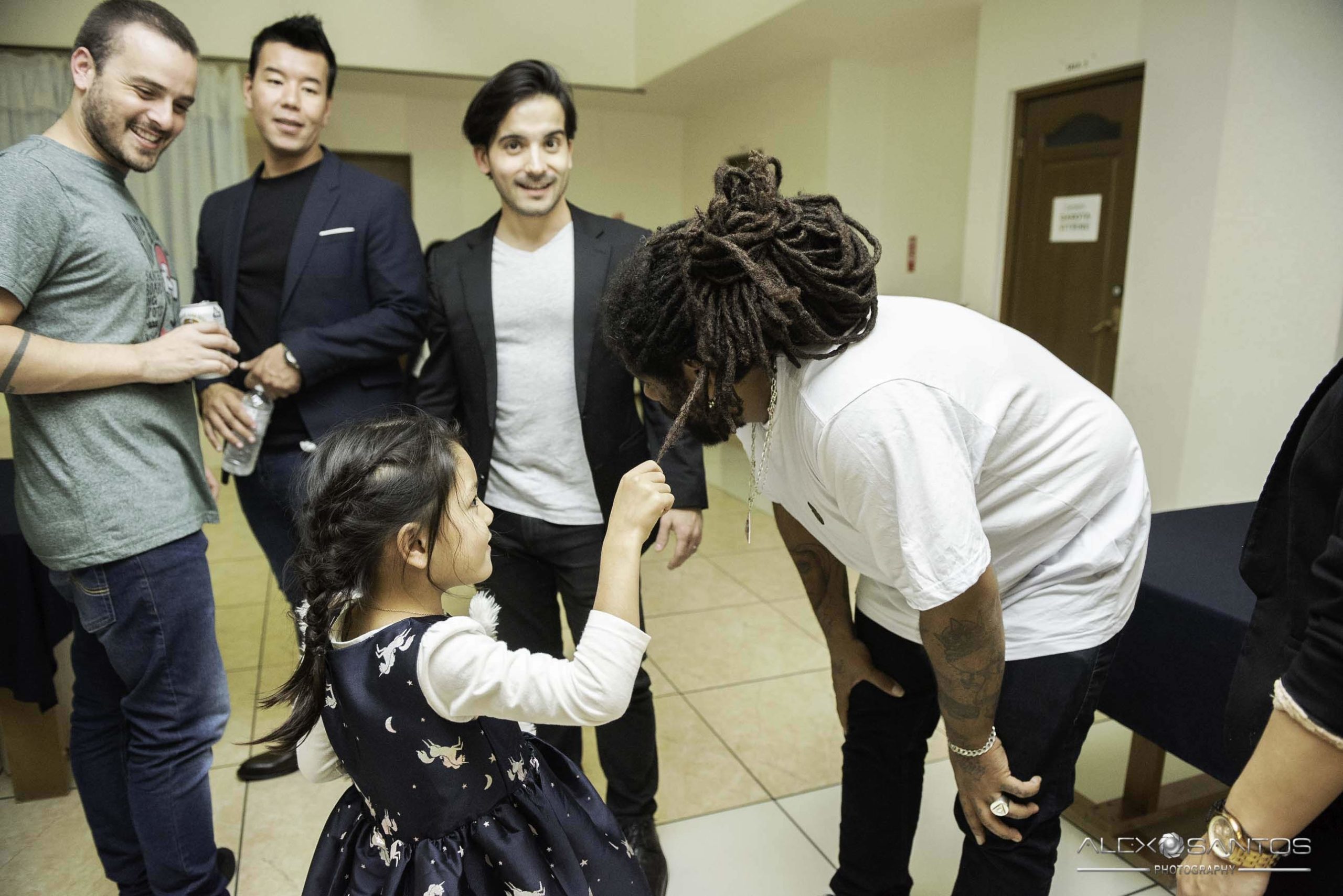 Revista Super Vitrine celebra 13 anos com jantar e Show da banda Onze:20