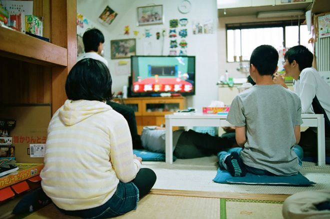 Por que tantas crianças japonesas se recusam a ir à escola