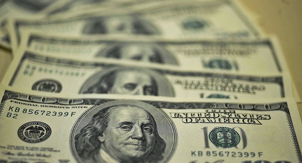 Cansados do dólar? Japão e China reduzem títulos da dívida americana