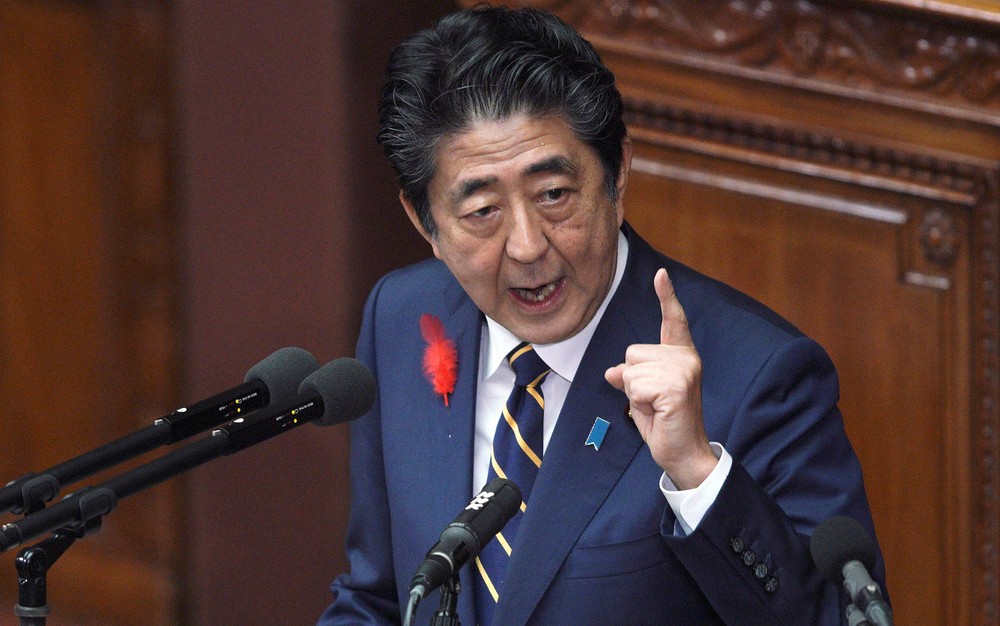 Japão apresenta plano de recuperação para evitar recessão