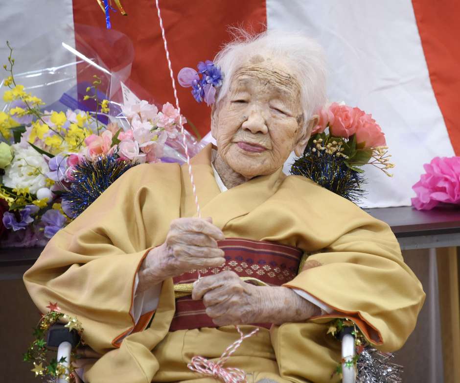 Mulher japonesa de 117 anos marca novo recorde de mais idosa