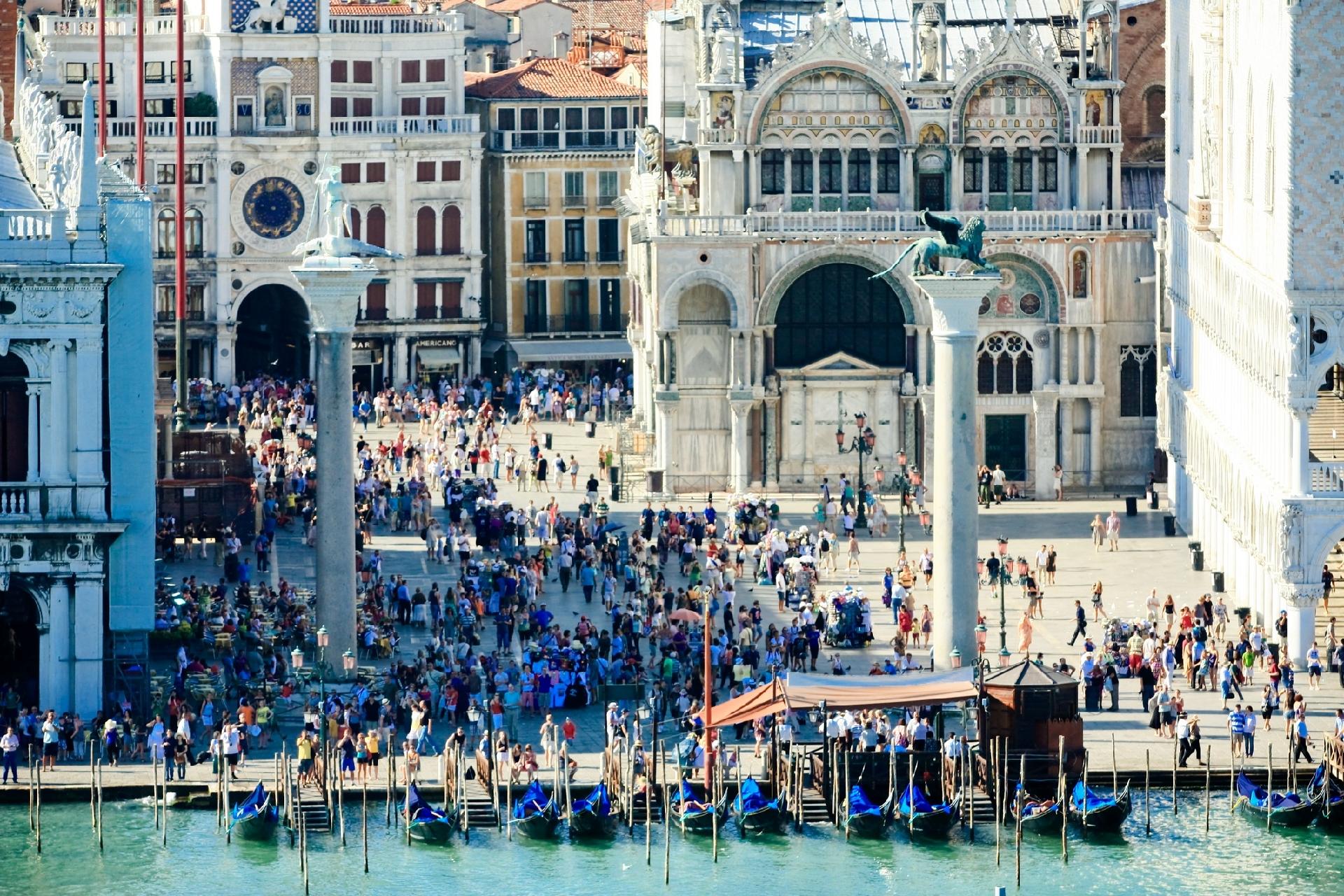 Como os romanos conseguiram construir Veneza sobre lama e água 15 séculos atrás
