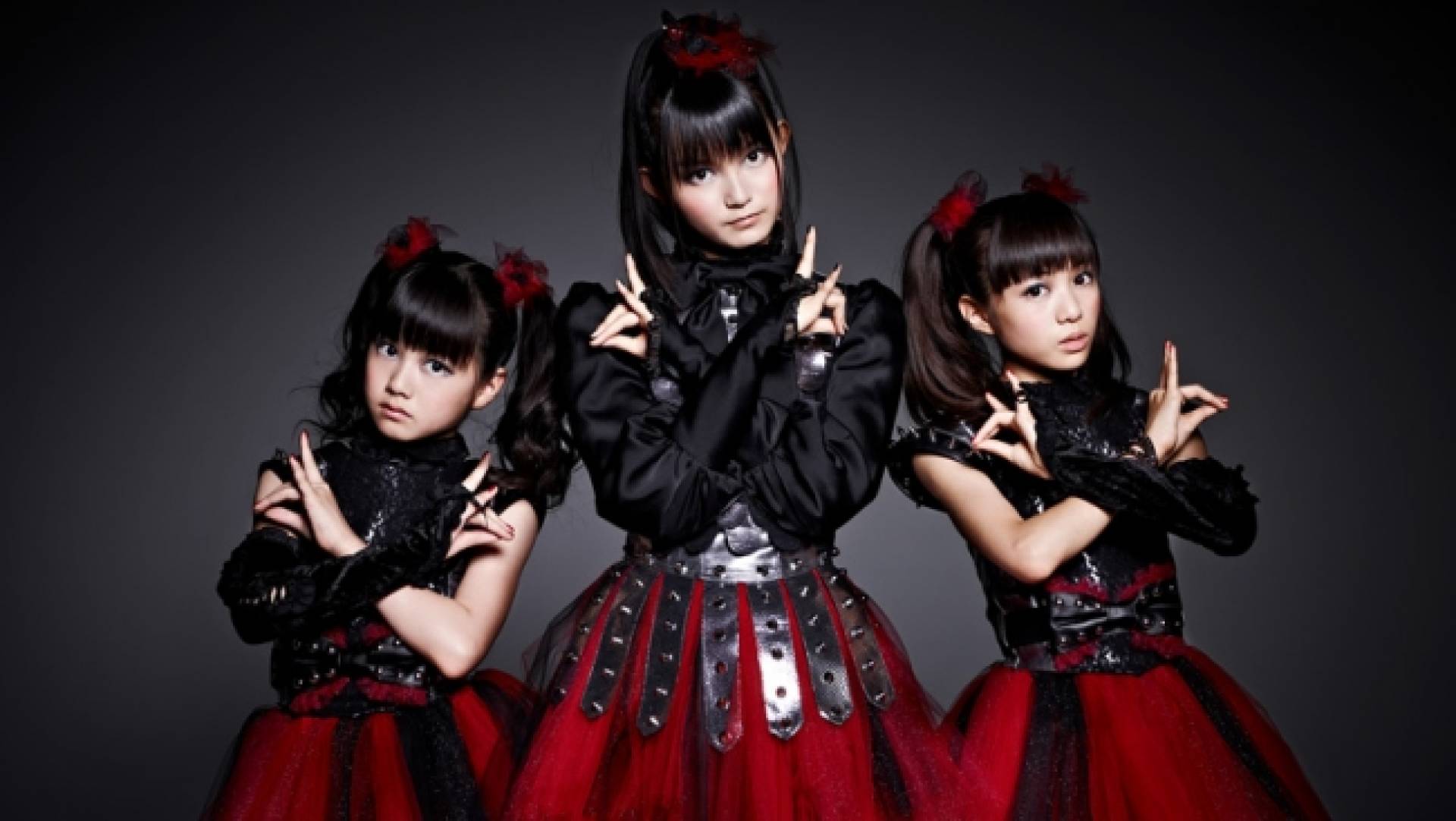 Babymetal: grupo japonês que mistura metal e “fofura” transmite shows pela web