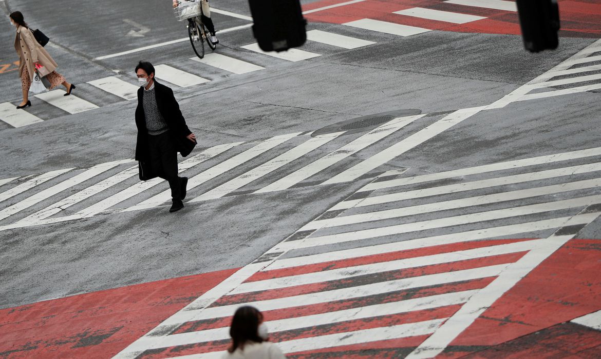 Japoneses fazem recomendações para diminuir contatos interpessoais