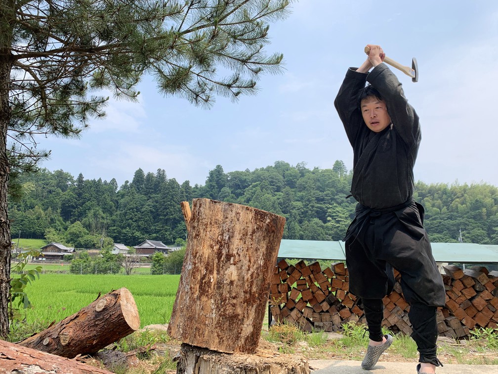 Japão forma o primeiro mestre em estudos ninjas