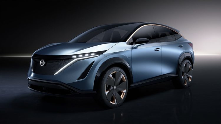 Nissan Ariya é o primeiro SUV elétrico da japonesa e roda até 610 km