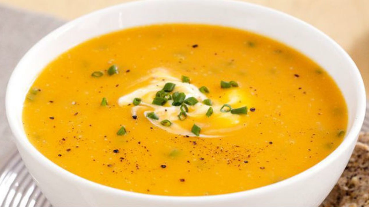 Espante o frio com uma deliciosa sopa de abóbora japonesa