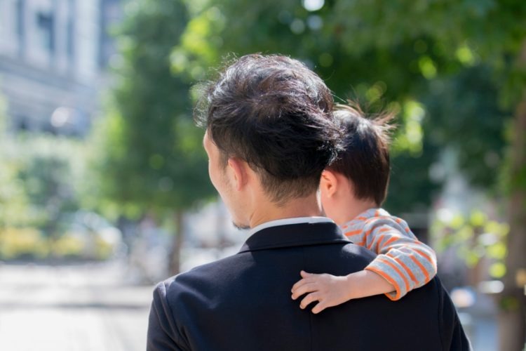 Menos de 10% dos homens japoneses tiraram a licença paternidade, segundo Ministério do Trabalho do Japão