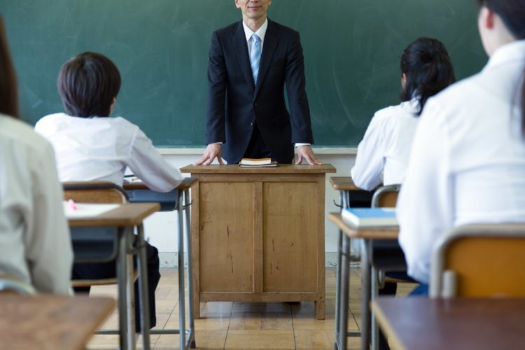 Professores acusados de atos obscenos no Japão podem não ter mais o direito de lecionar