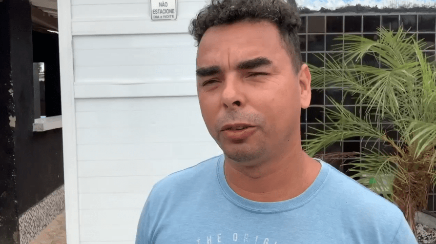 Ex-coletor de lixo, realiza dia de princesas e príncipes para crianças carentes do bairro Vila Margarida em São Vicente.