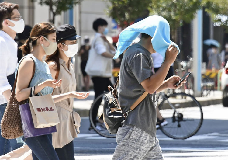 Casos de insolação atingem recorde no mês de agosto no Japão