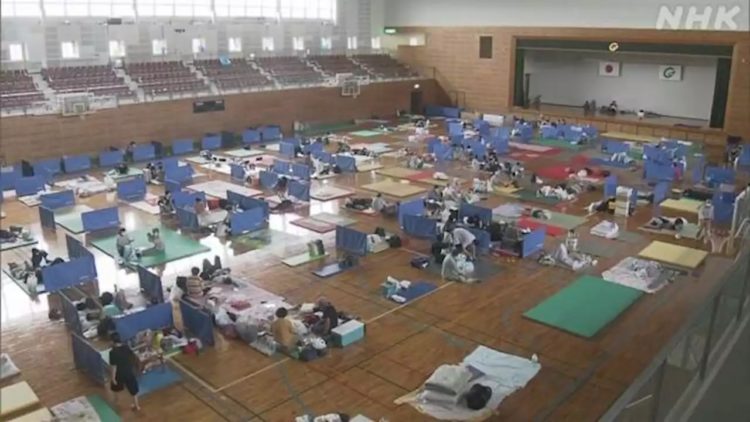 Governo do Japão emite alerta de evacuação em 11 províncias e para mais de 8 milhões de pessoas