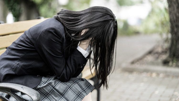 Número de suicídios no Japão crescem pelo 5° mês seguido