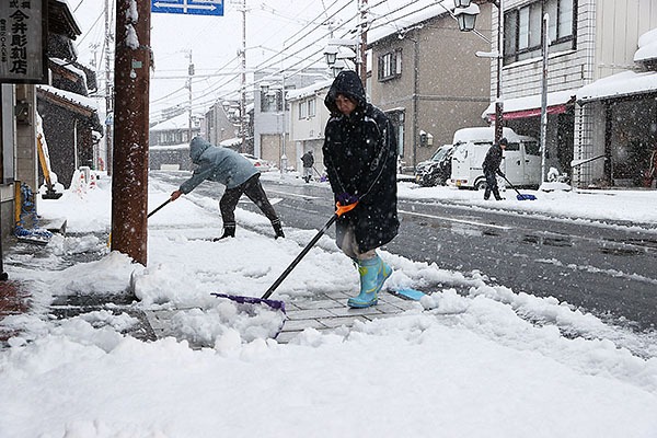 Norte do Japão sofrerá com ventanias e neve durante a terça-feira