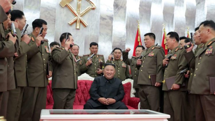 Autoridades dos EUA, Japão e Coreia do Sul terão primeira reunião desde que Biden assumiu para falar sobre a Coreia do Norte