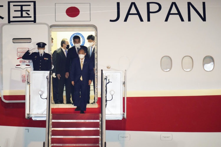 Suga chega ao EUA para reunião com Biden; Agenda principal da China
