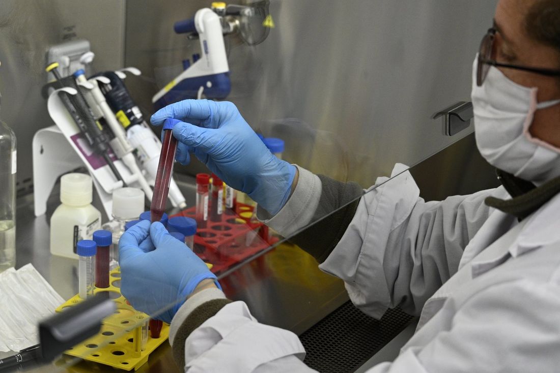 Mais um coquetel de anticorpos para tratamento da Covid-19 poderá ser aprovado no Japão