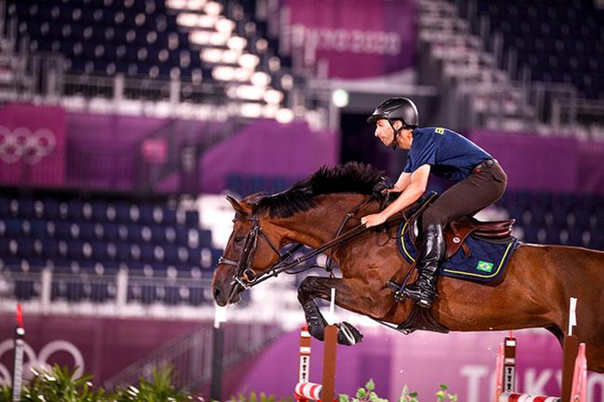 Brasileiro Yuri Mansur avança à final de saltos no hipismo em Tóquio