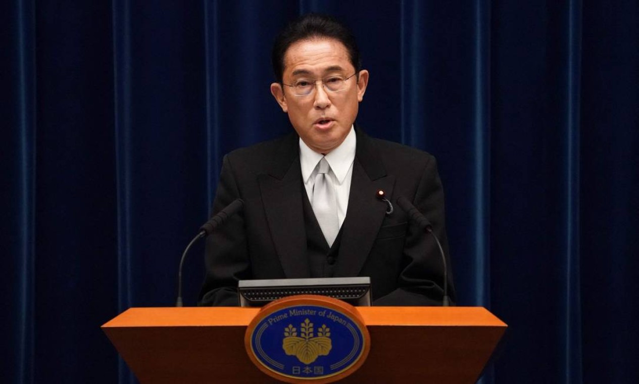 Kishida Fumio promete combater crise do coronavírus no Japão